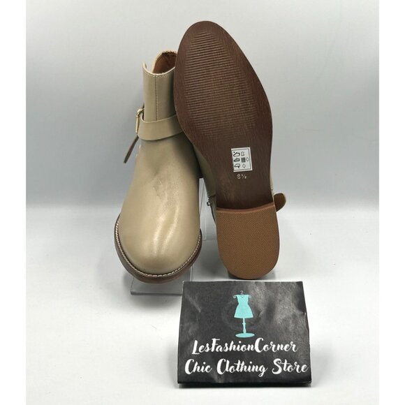 NWT Crevo Women's Beige Leather Strap Buckle Design Ankle Boots Size 8.5 2973 - Picture 3 of 16